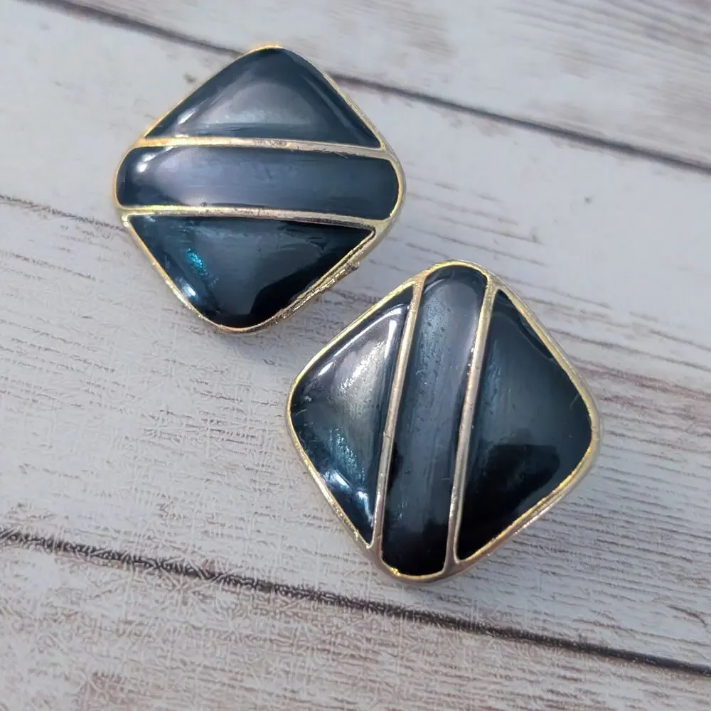 Vintage Clip On Earrings Dark Green & Gold Tone Retro Statement